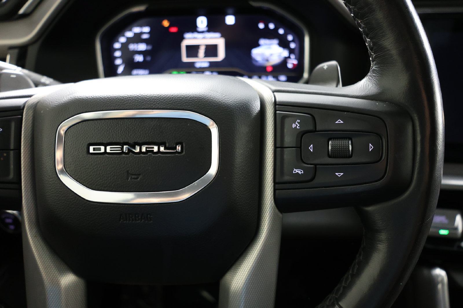 Used 2023 GMC Sierra 1500 Denali AWD/4WD image 29