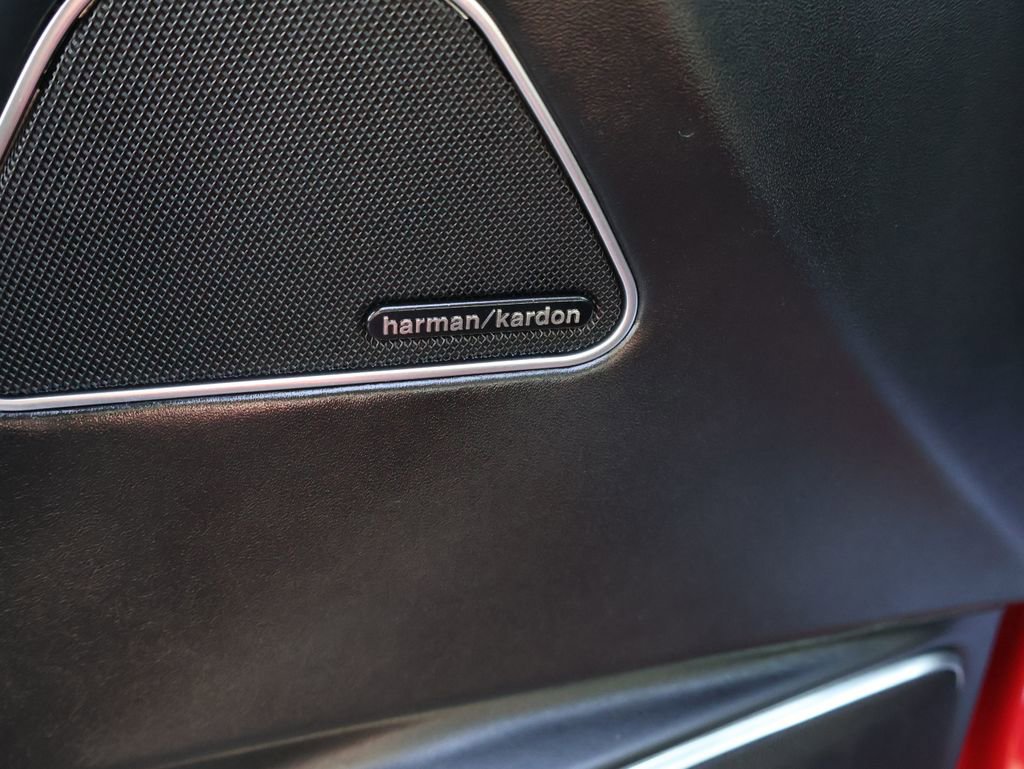 Used 2020 Maserati Levante GranLusso image 23