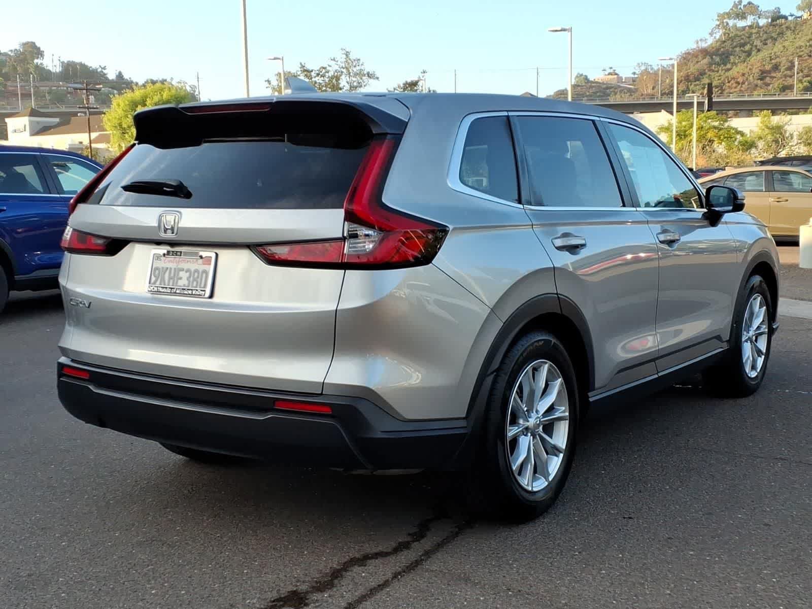 Used 2024 Honda CR-V EX image 4