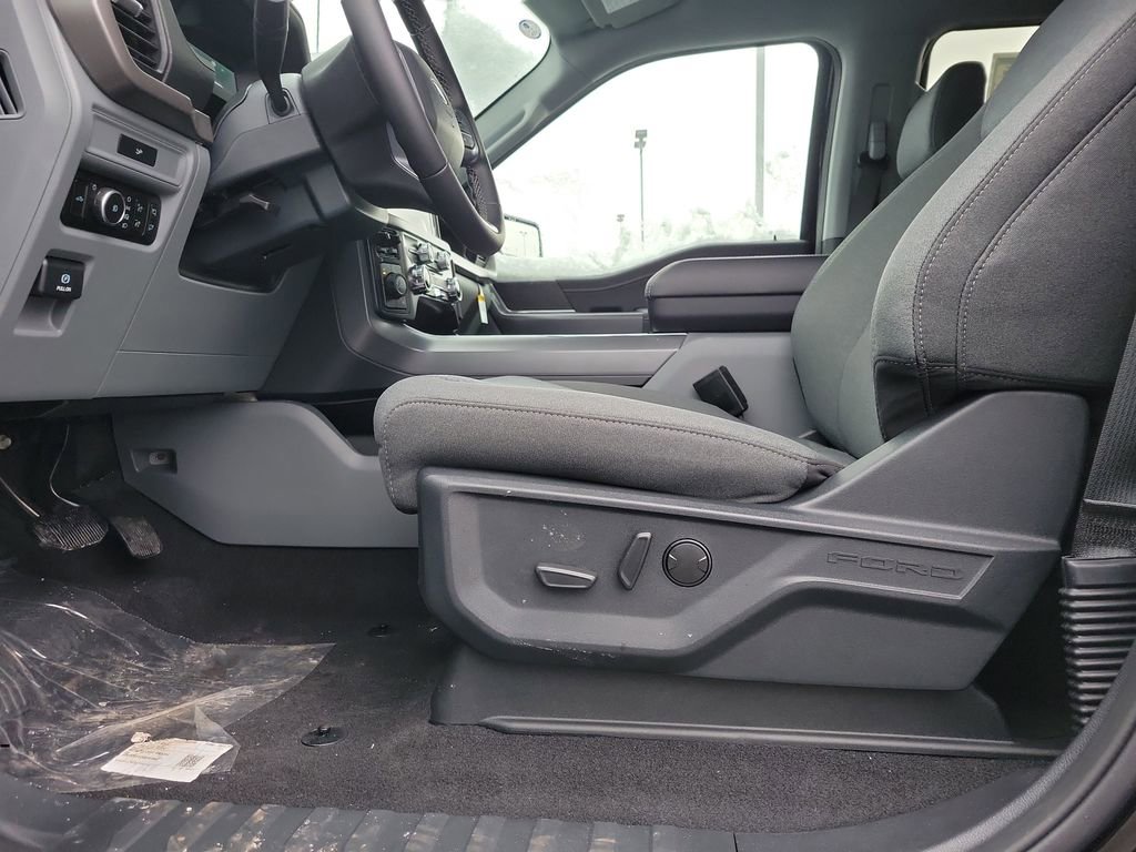 New 2026 Ford F150 XLT w/ Equipment Group 302A MID image 17