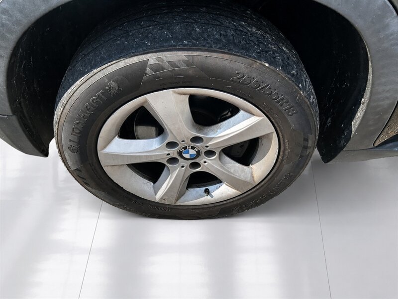Used 2010 BMW X5 xDrive30i AWD/4WD image 27