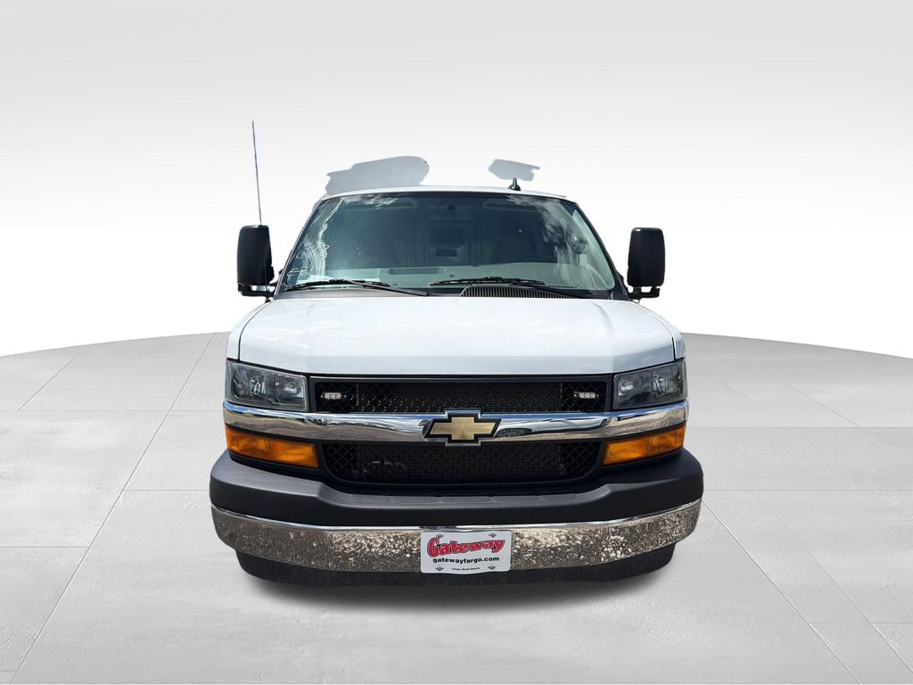 New 2025 Chevrolet Express 3500 w/ Power Convenience Package RWD image 4