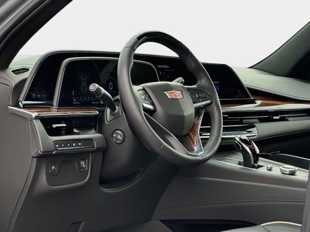 Certified 2024 Cadillac Escalade Premium Luxury AWD/4WD image 10