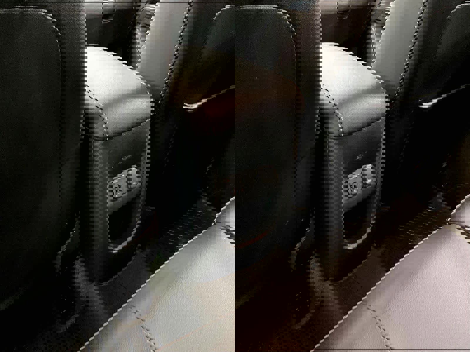 Used 2016 GMC Canyon SLT w/ Driver Alert Package image 35