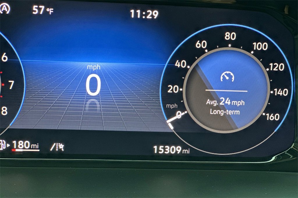 Used 2024 Volkswagen Atlas Peak Edition SE image 31