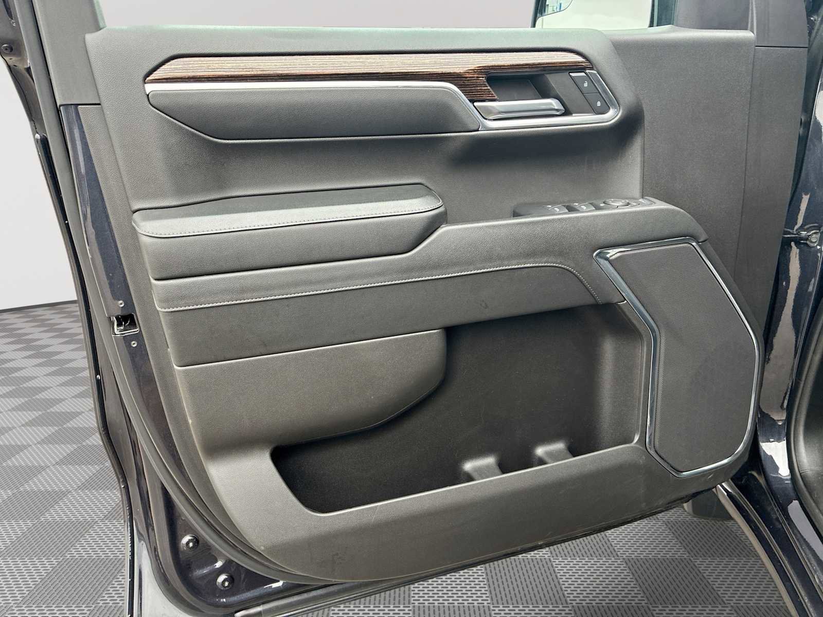 Certified 2024 GMC Sierra 1500 Elevation image 22