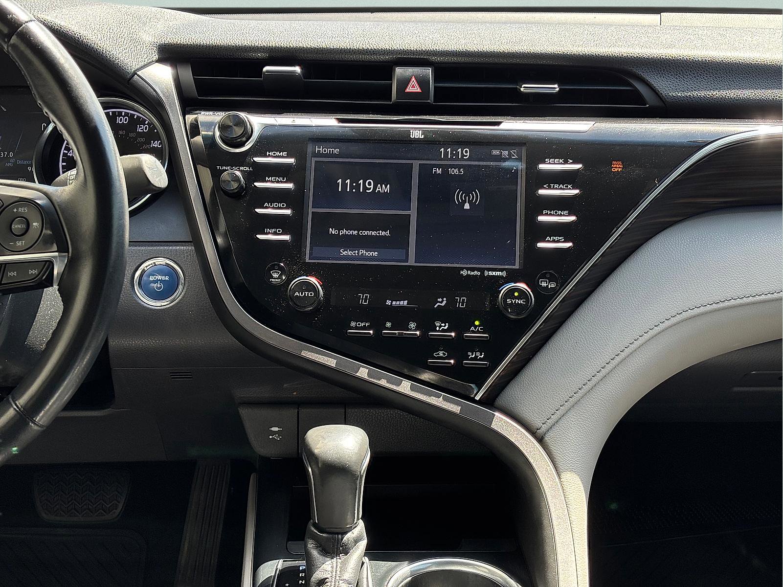 Used 2018 Toyota Camry XLE w/ Audio Package FWD image 22