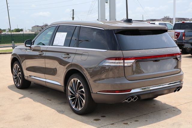 Used 2026 Lincoln Aviator Reserve w/ Equipment Group 201A AWD/4WD image 5