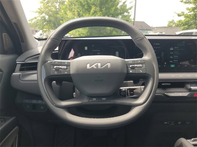 New 2026 Kia EV9 Land image 13