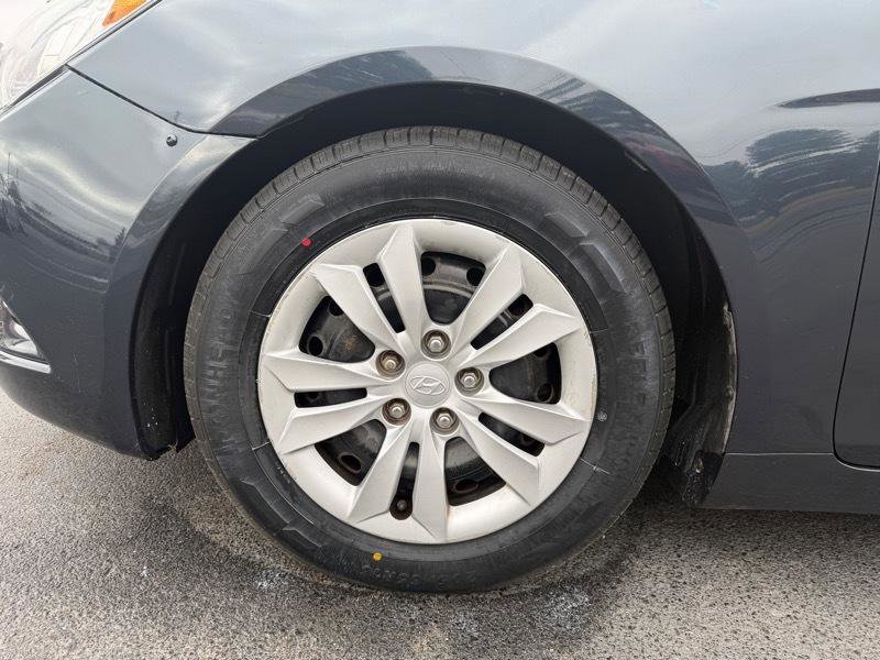 Used 2013 Hyundai Sonata GLS image 29