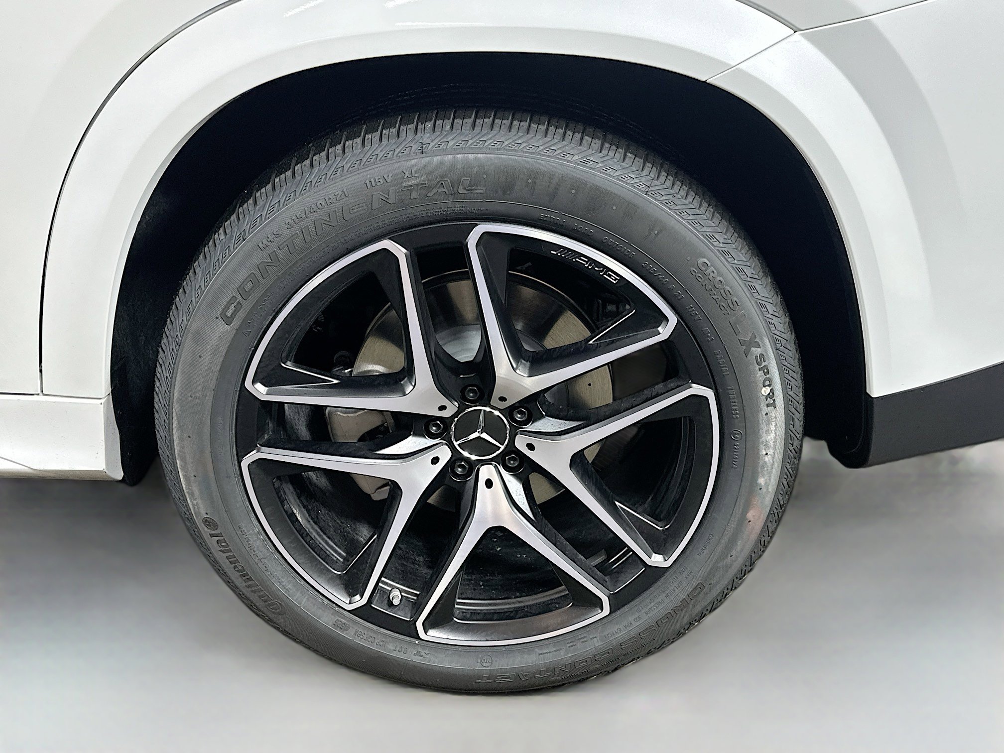 New 2026 Mercedes-Benz GLE 53 AMG 4MATIC Coupe image 33