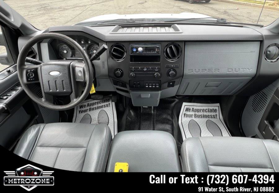 Used 2013 Ford F550 4x4 Crew Cab Super Duty w/ Payload Upgrade Pkg image 20