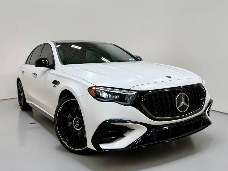 Used 2025 Mercedes-Benz E 53 AMG e 4MATIC Sedan image 5