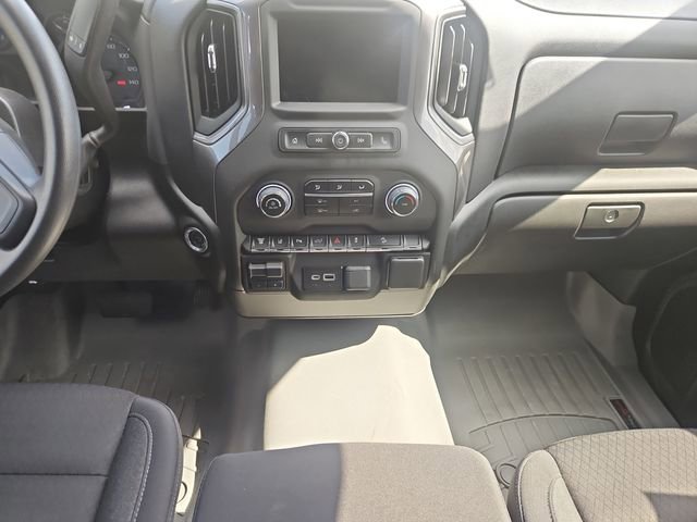 Used 2025 Chevrolet Silverado 2500 Custom w/ Custom Value Package image 11