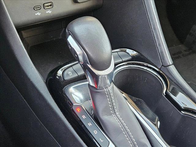 Used 2024 Buick Encore GX Sport Touring image 14