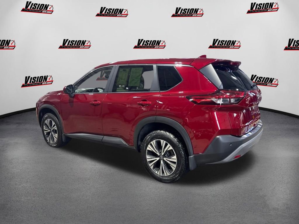 Used 2023 Nissan Rogue SV image 7