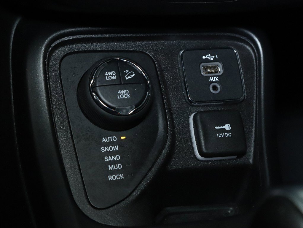 Used 2020 Jeep Compass Trailhawk image 27