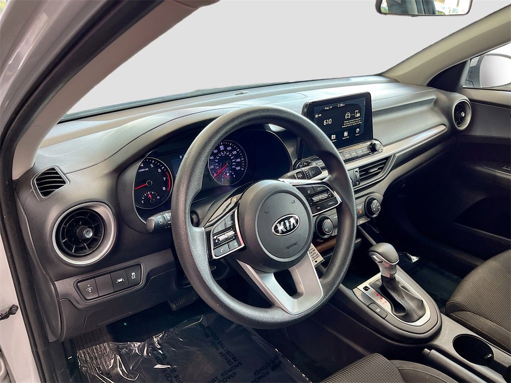 Used 2021 Kia Forte LXS image 9