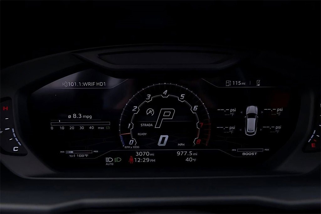 Used 2022 Lamborghini Urus image 54