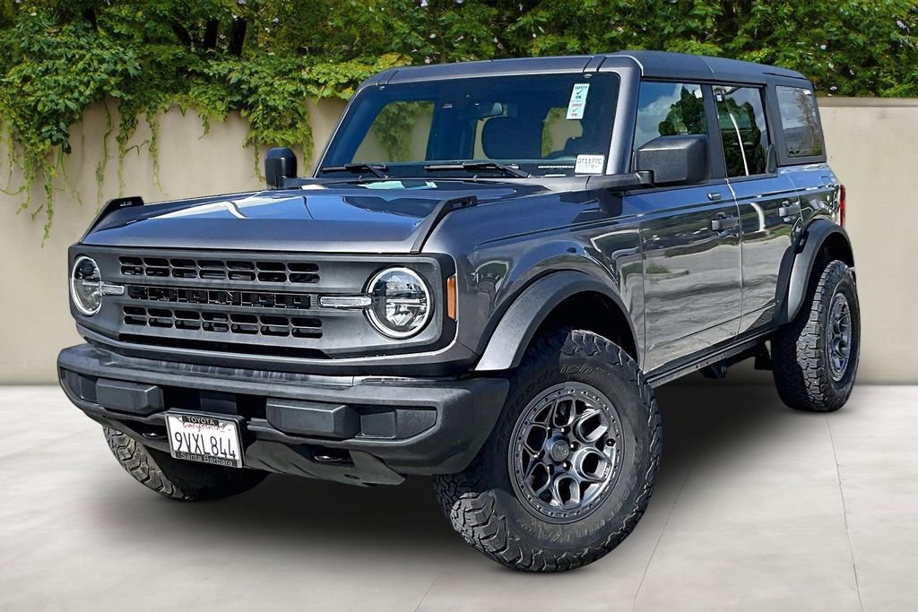 Used 2021 Ford Bronco 4-Door image 3