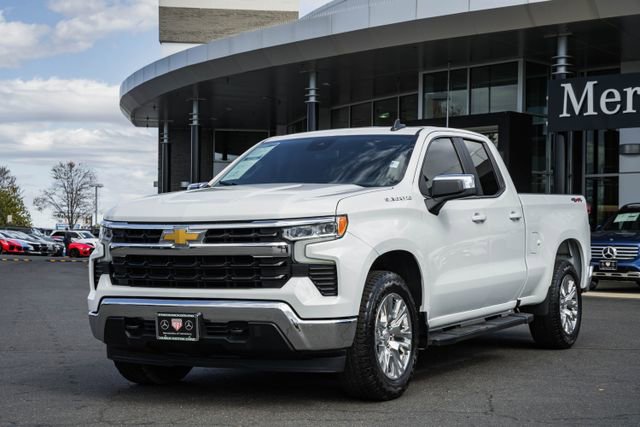 Used 2023 Chevrolet Silverado 1500 LT image 3