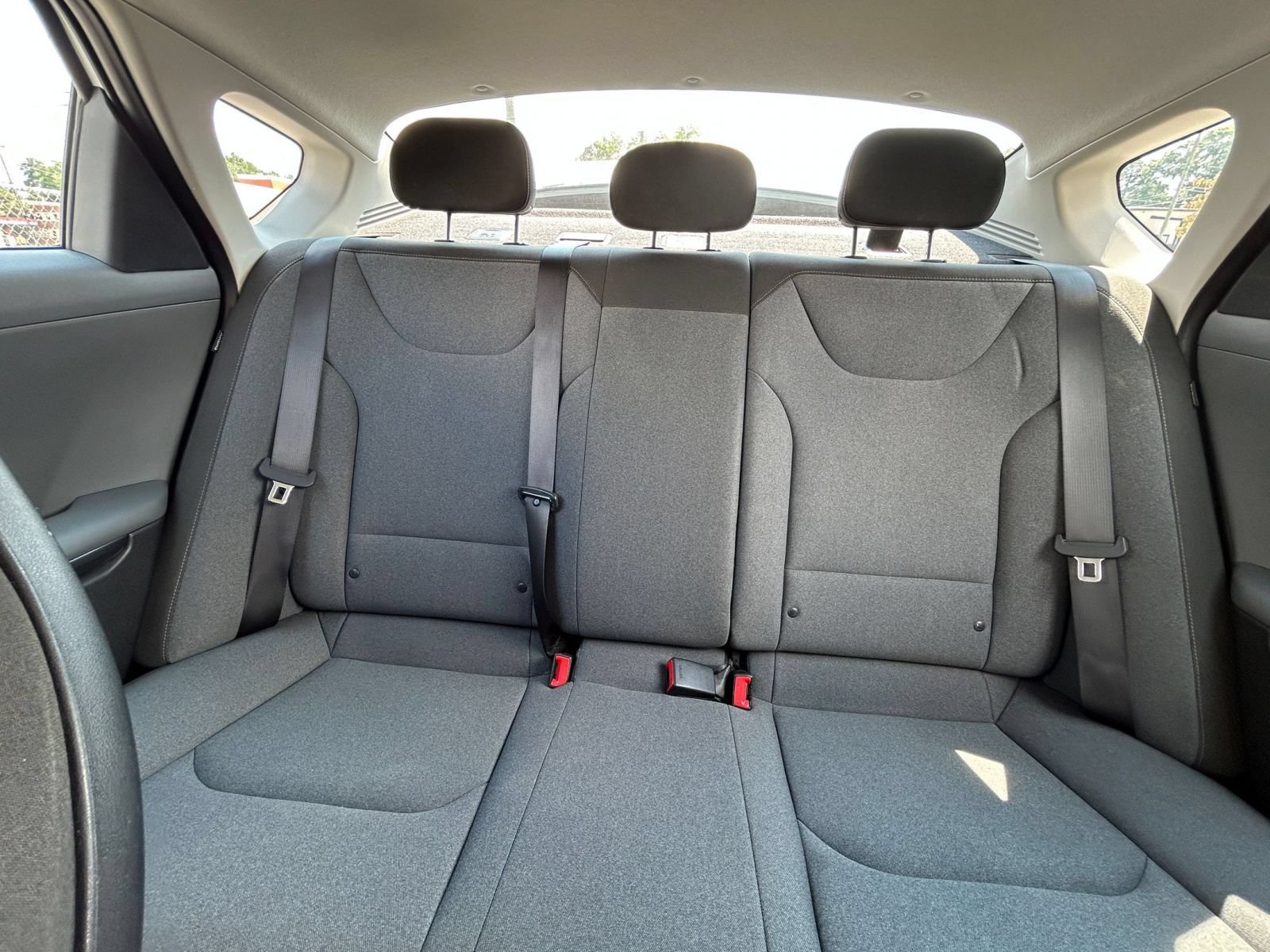 Used 2025 Kia K4 FWD image 37