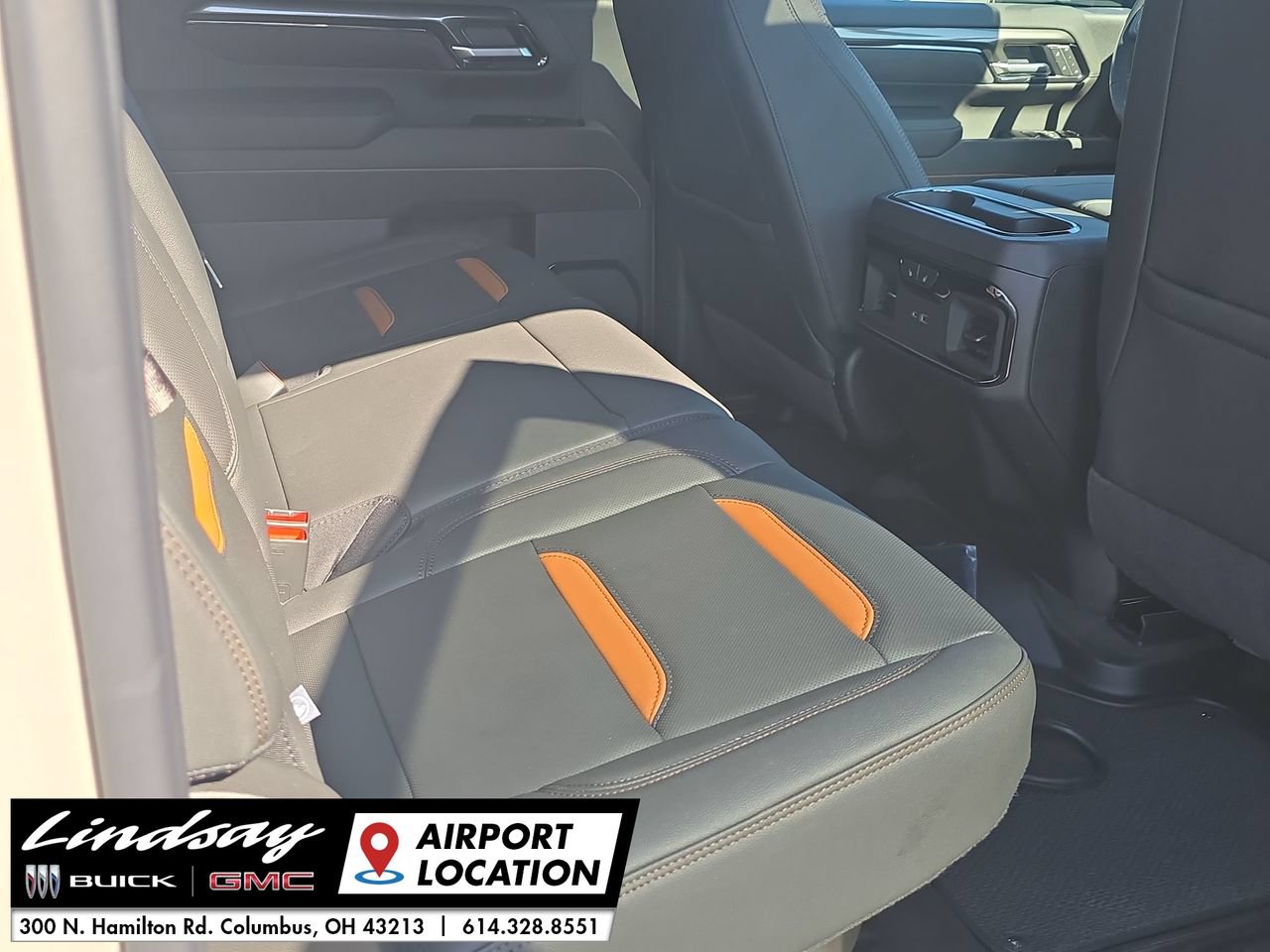 New 2026 GMC Sierra 2500 AT4 w/ AT4 Premium Plus Package AWD/4WD image 29