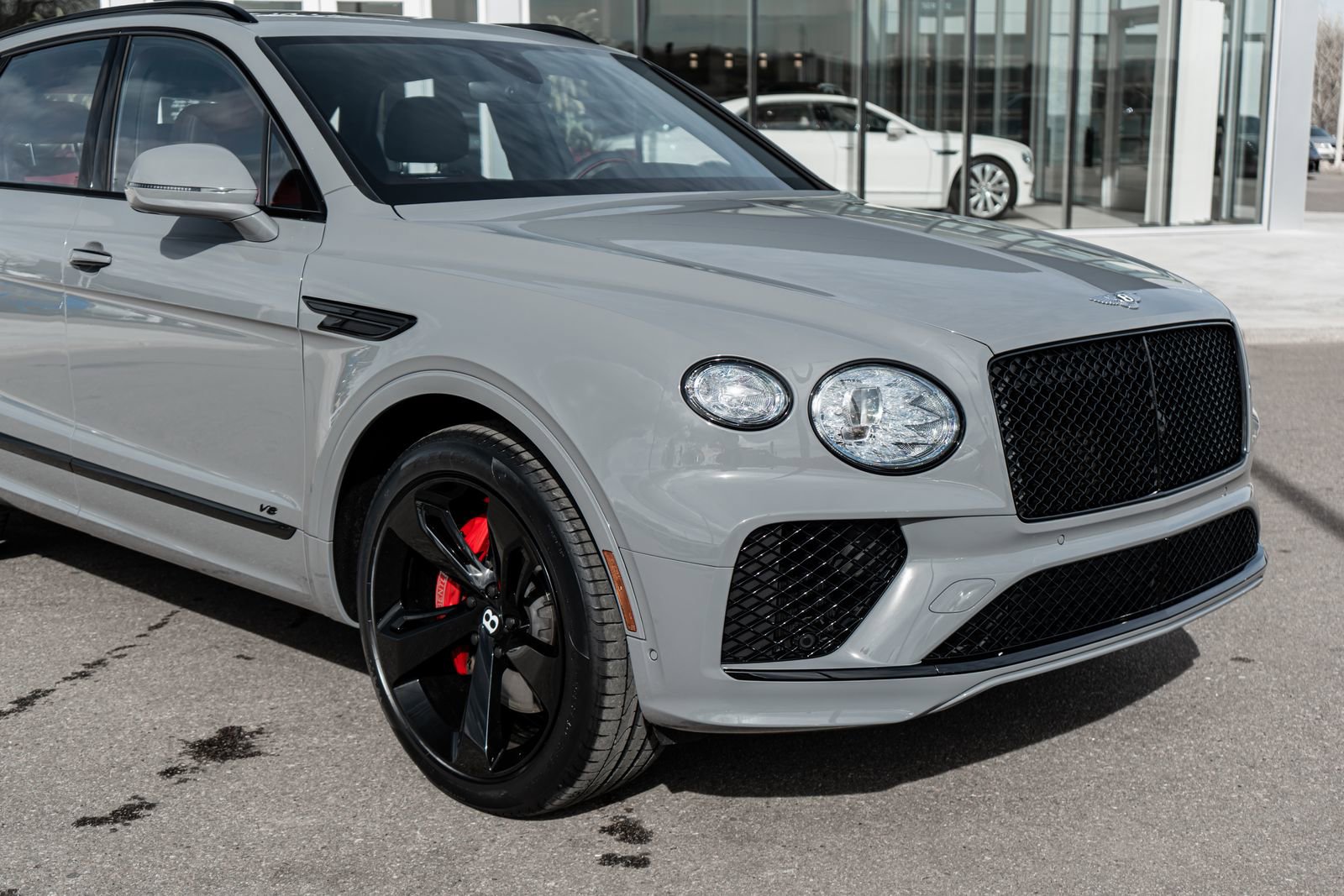 Used 2022 Bentley Bentayga image 19