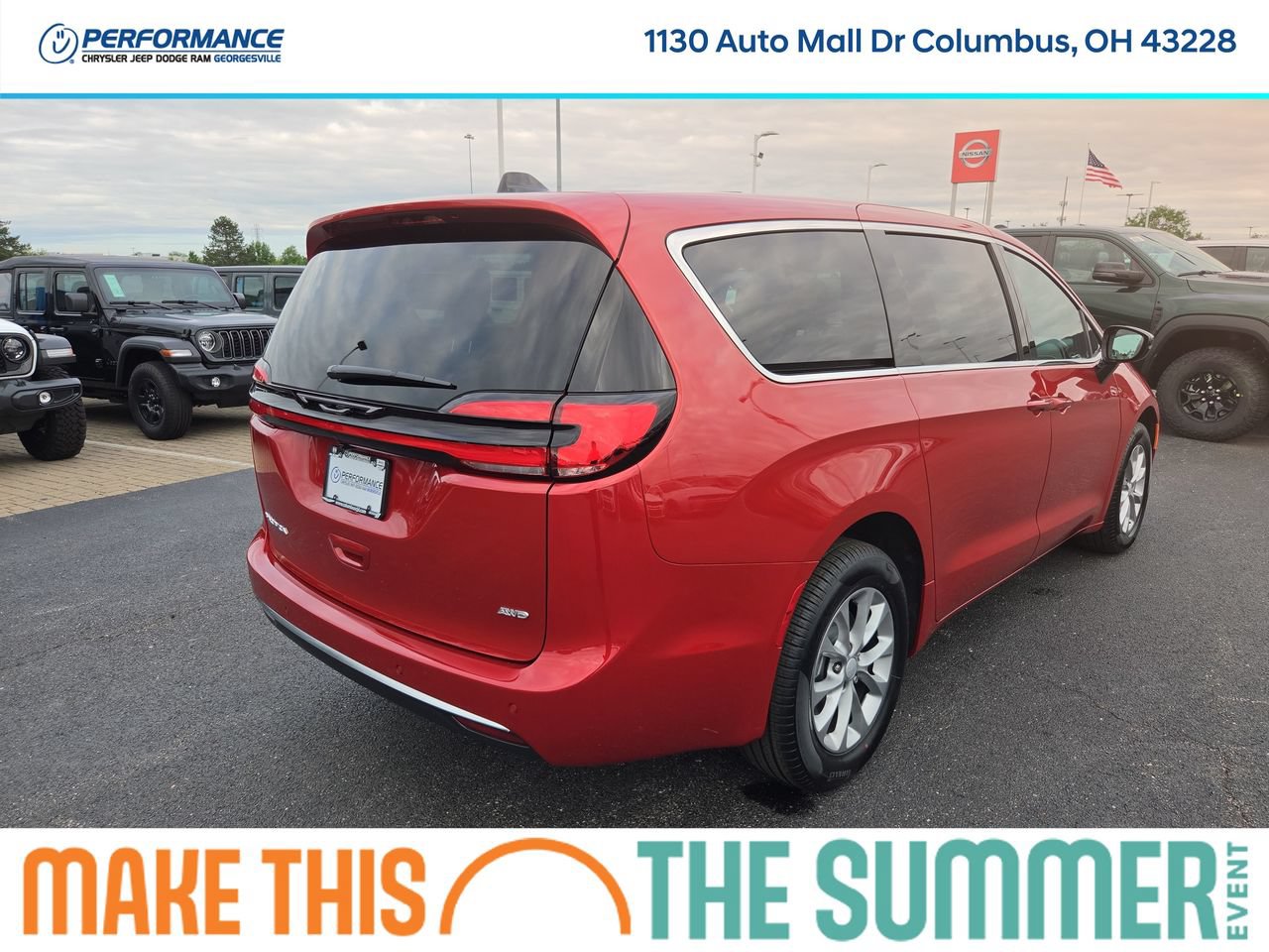 New 2027 Chrysler Pacifica Select AWD/4WD image 7
