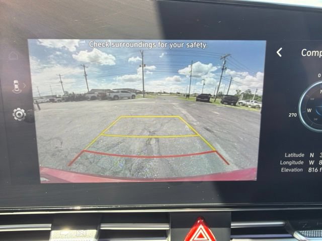 Used 2024 Hyundai Elantra SEL FWD image 16