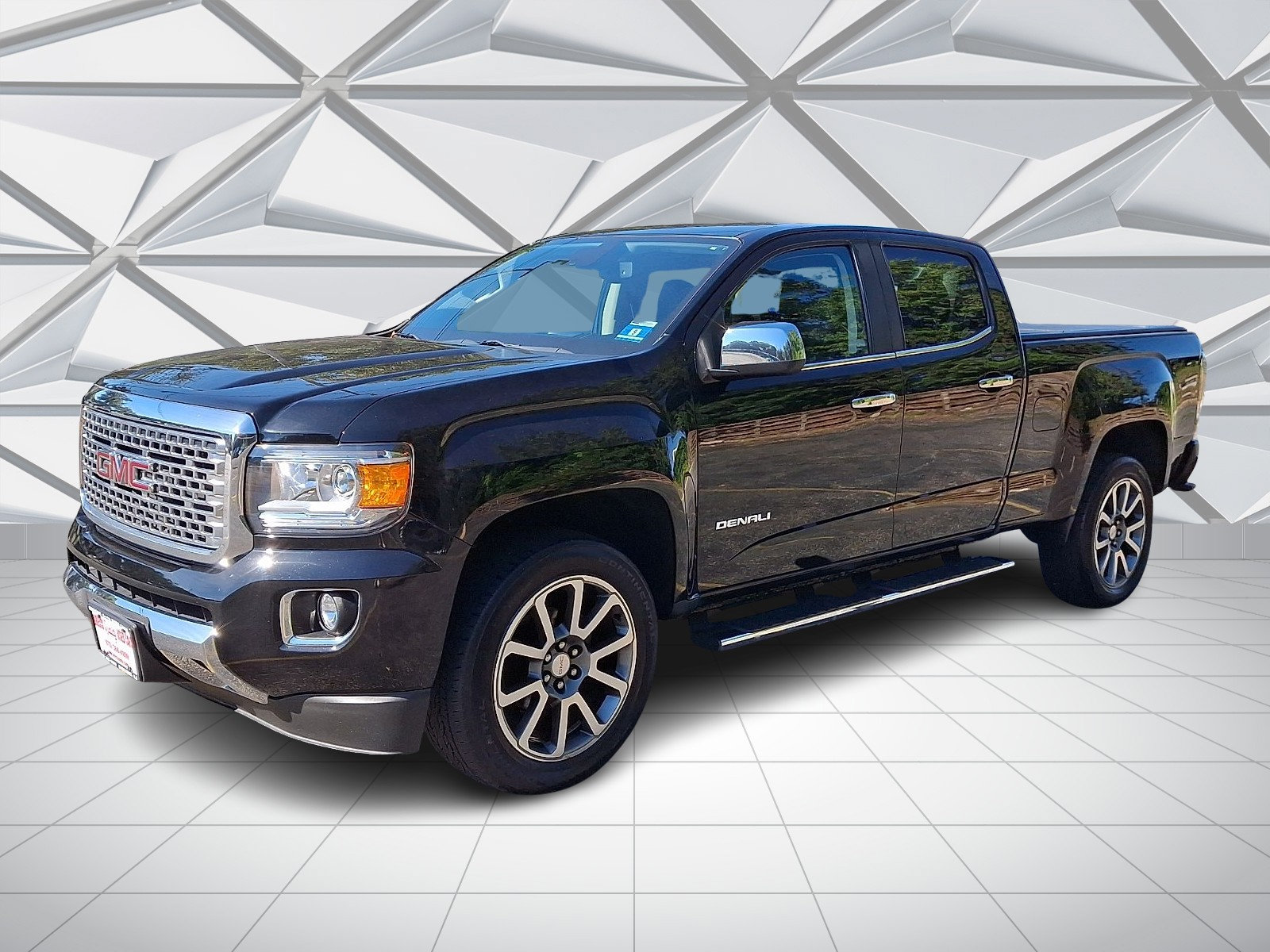 Used 2018 GMC Canyon Denali AWD/4WD image 5