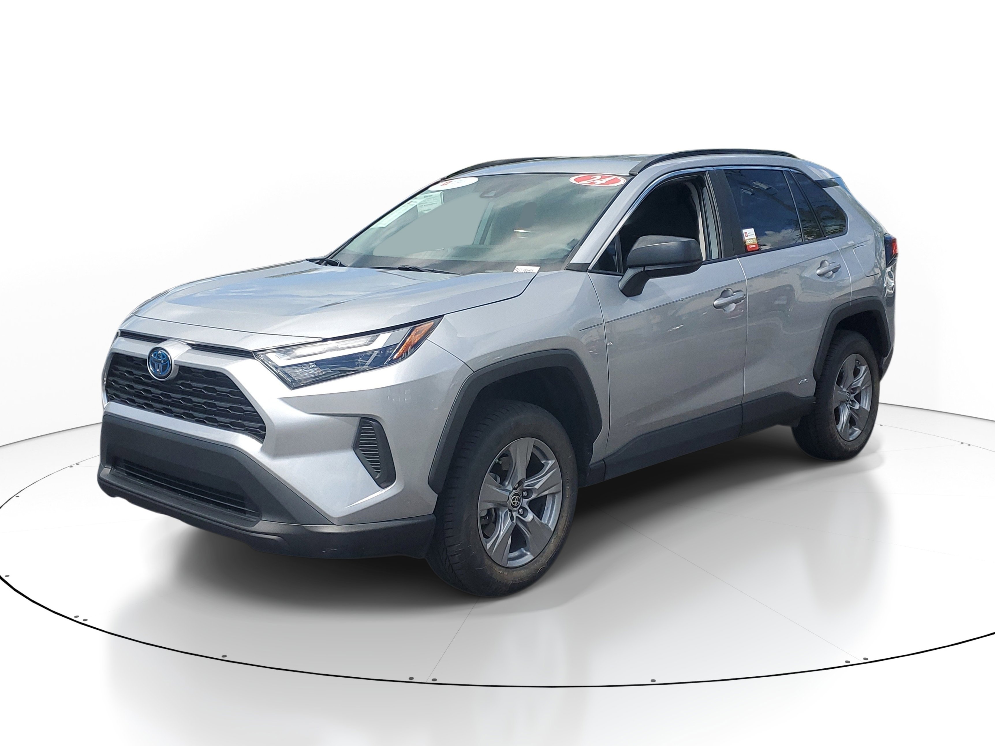 Certified 2024 Toyota RAV4 LE AWD/4WD image 3