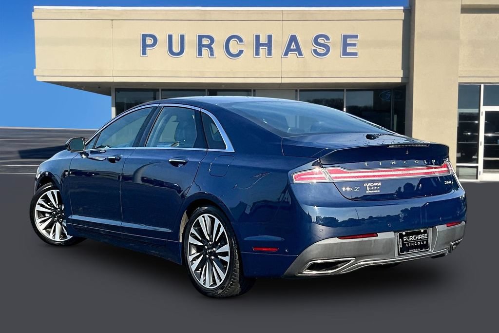 Used 2018 Lincoln MKZ Reserve FWD image 4
