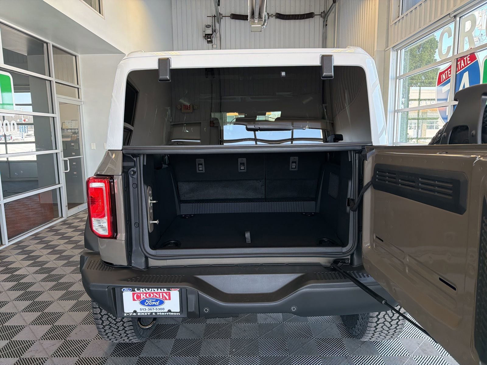 New 2026 Ford Bronco Heritage Edition image 10