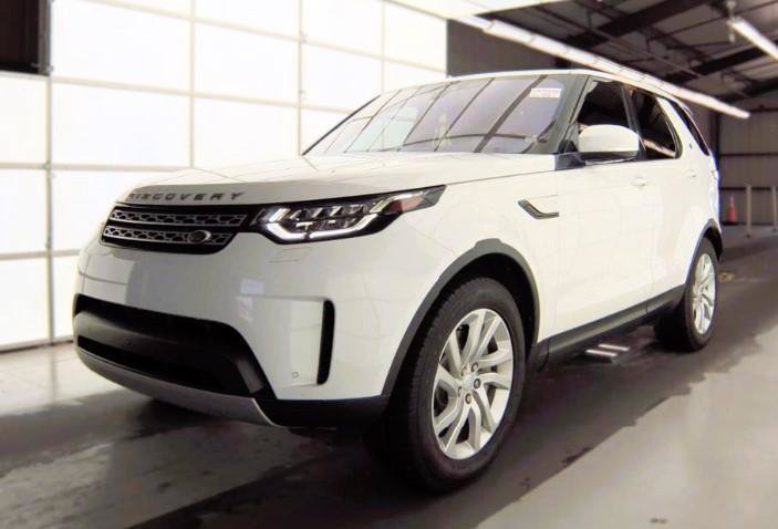 Used 2017 Land Rover Discovery HSE AWD/4WD image 4