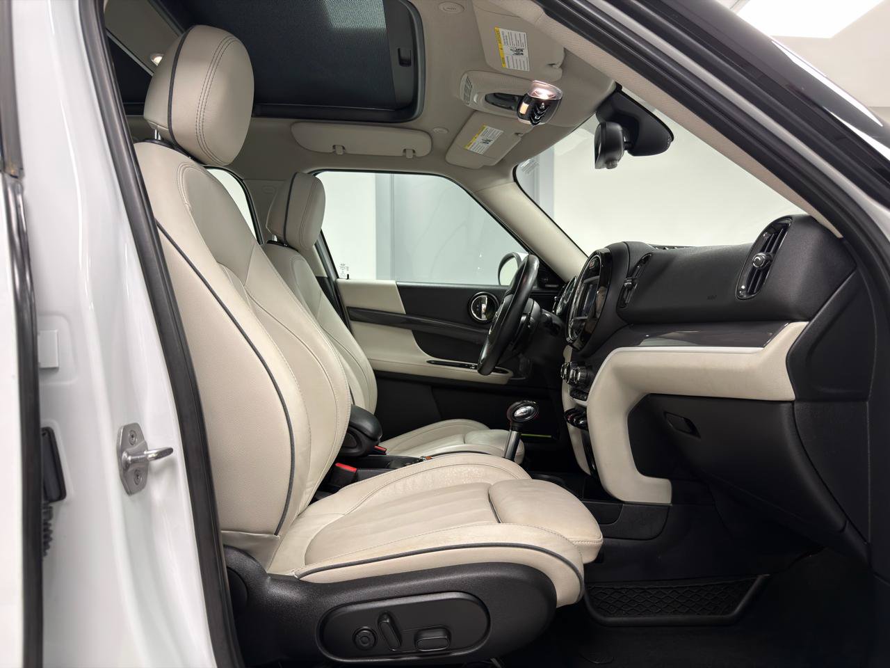 Used 2019 MINI Cooper Countryman S FWD image 10