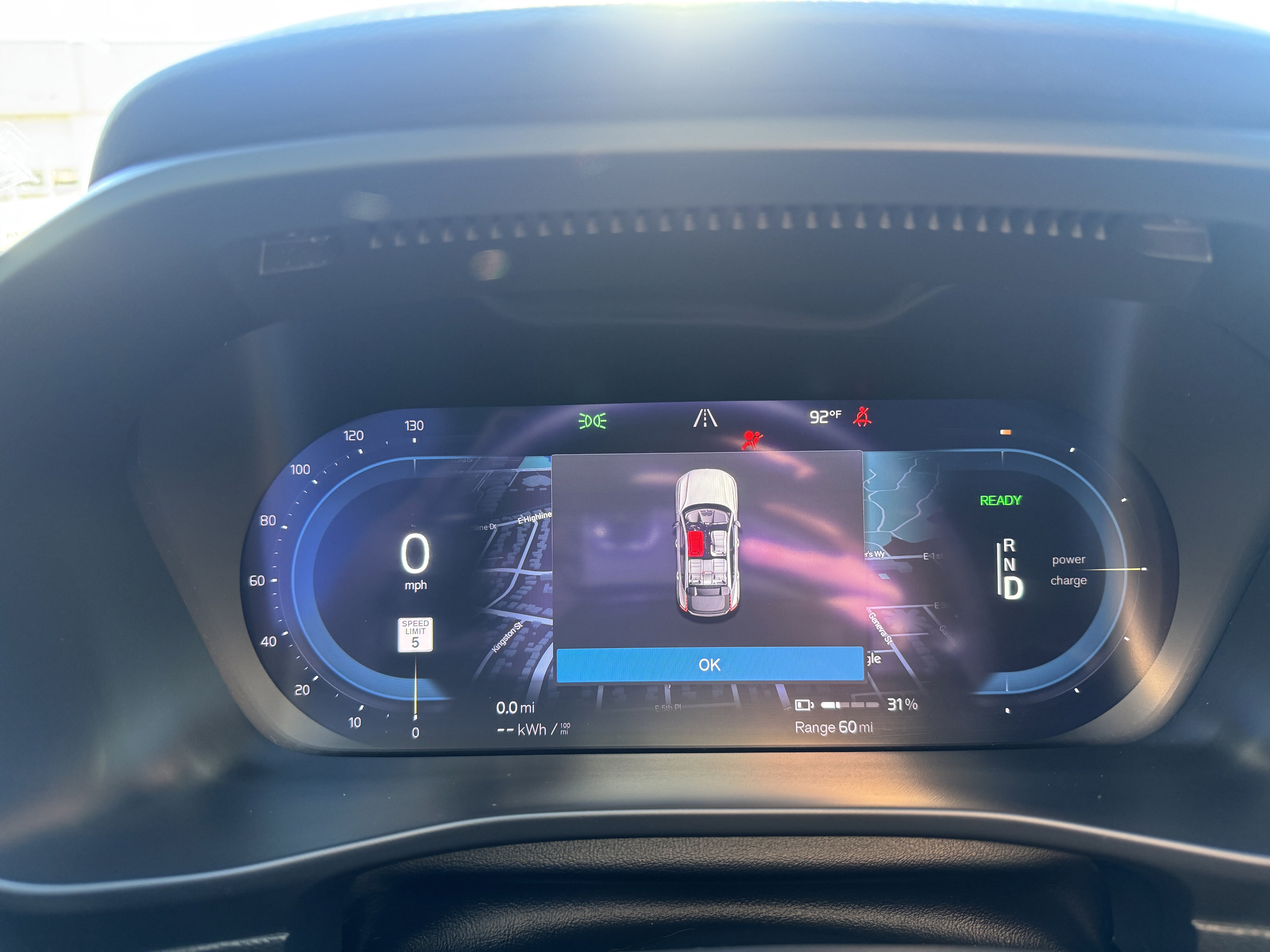 Used 2023 Volvo C40 P8 Recharge Ultimate image 22