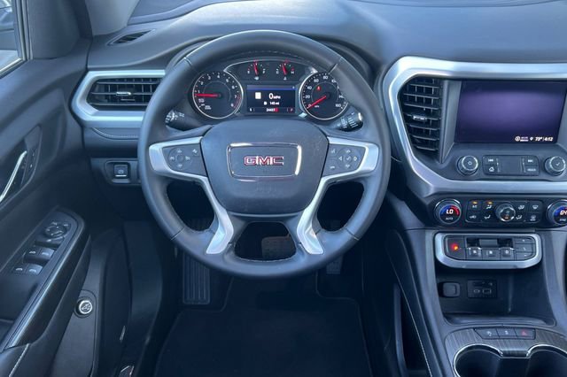 Used 2023 GMC Acadia SLT image 17