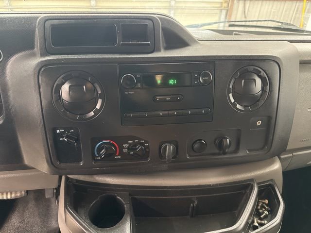Used 2019 Ford E-350 and Econoline 350 Super Duty w/ Power Windows & Locks Group image 22