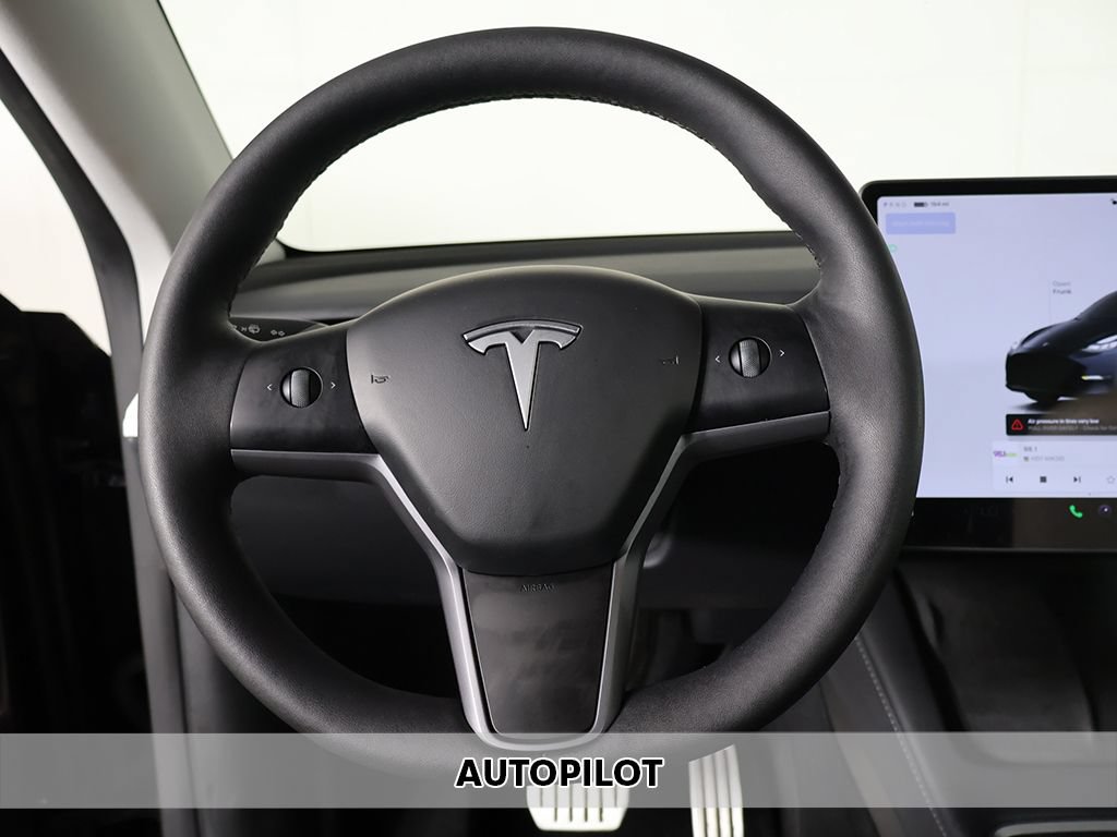 Used 2024 Tesla Model Y Performance AWD/4WD image 5
