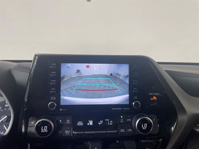 Certified 2020 Toyota Highlander XLE AWD/4WD image 19