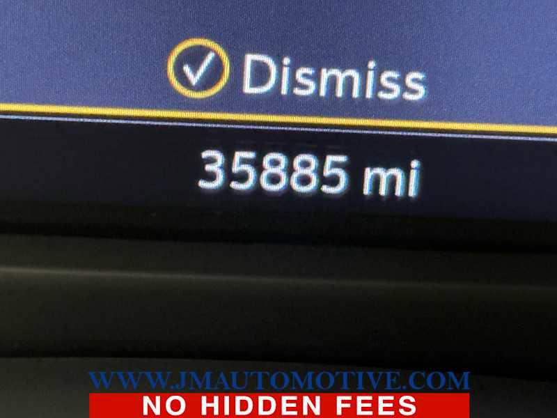 Used 2020 Cadillac XT4 Premium Luxury image 23