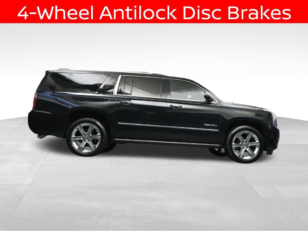 Used 2020 GMC Yukon XL Denali w/ Denali Premium Package RWD image 29