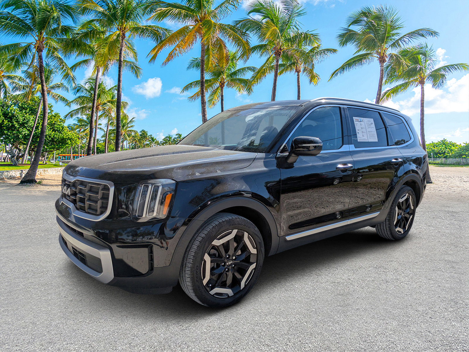 Used 2023 Kia Telluride S image 8