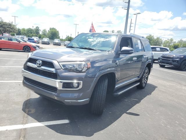 Used 2017 Toyota 4Runner Limited AWD/4WD image 33