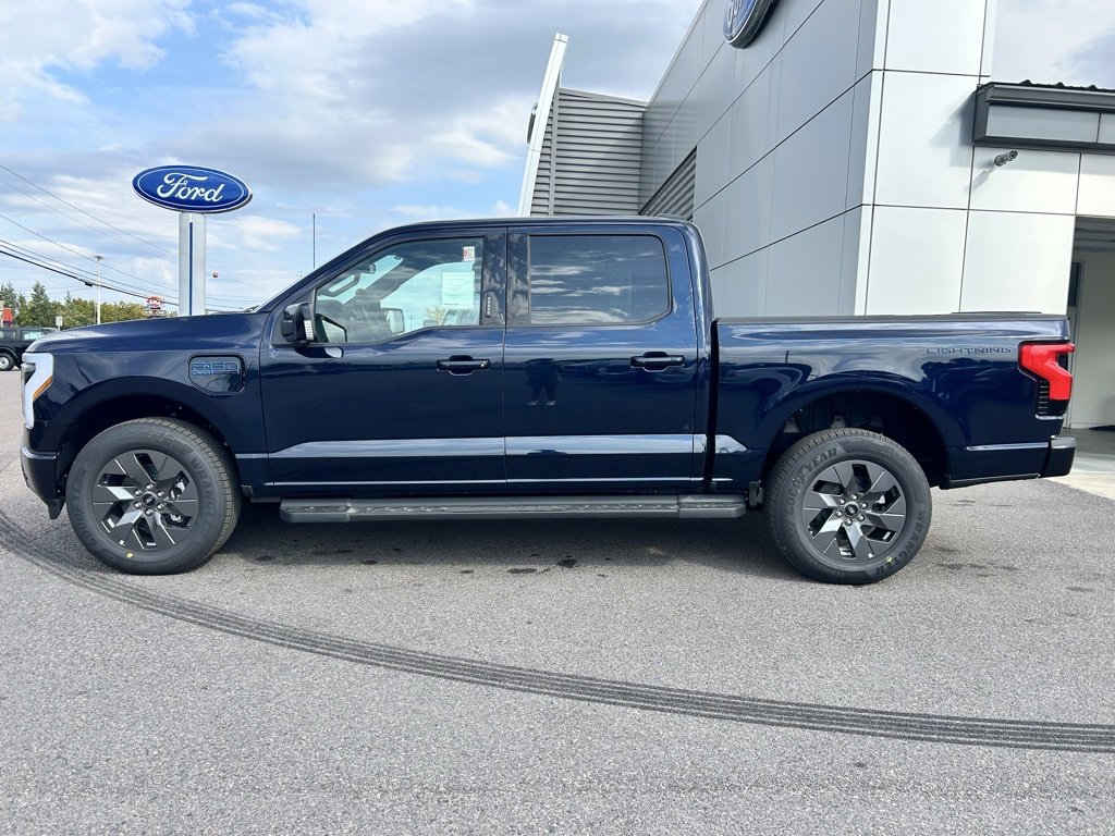New 2025 Ford F150 Lightning Lariat image 2