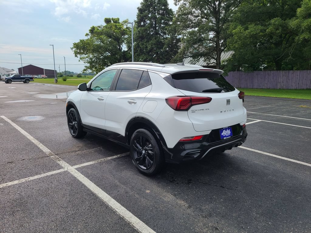 Used 2024 Buick Encore GX Sport Touring AWD/4WD image 5