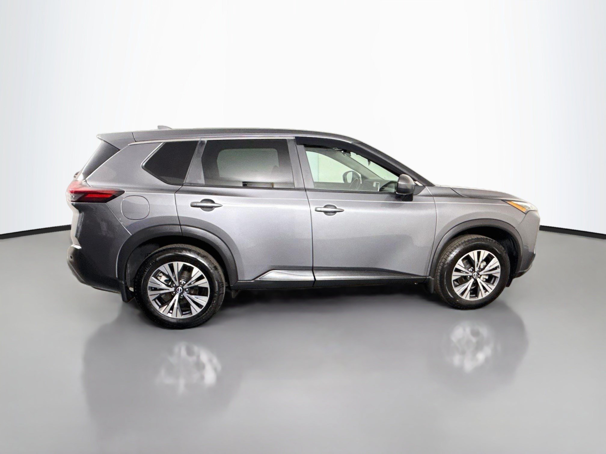Used 2023 Nissan Rogue SV FWD image 11