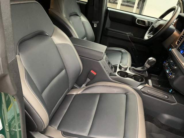 Used 2025 Ford Bronco Outer Banks image 11