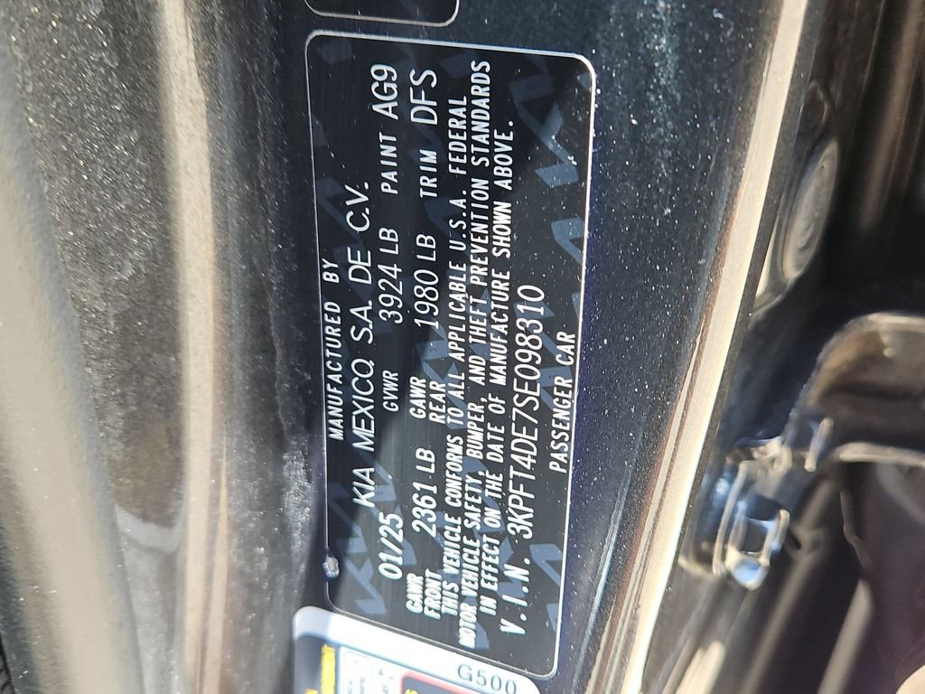 Used 2025 Kia K4 FWD image 36